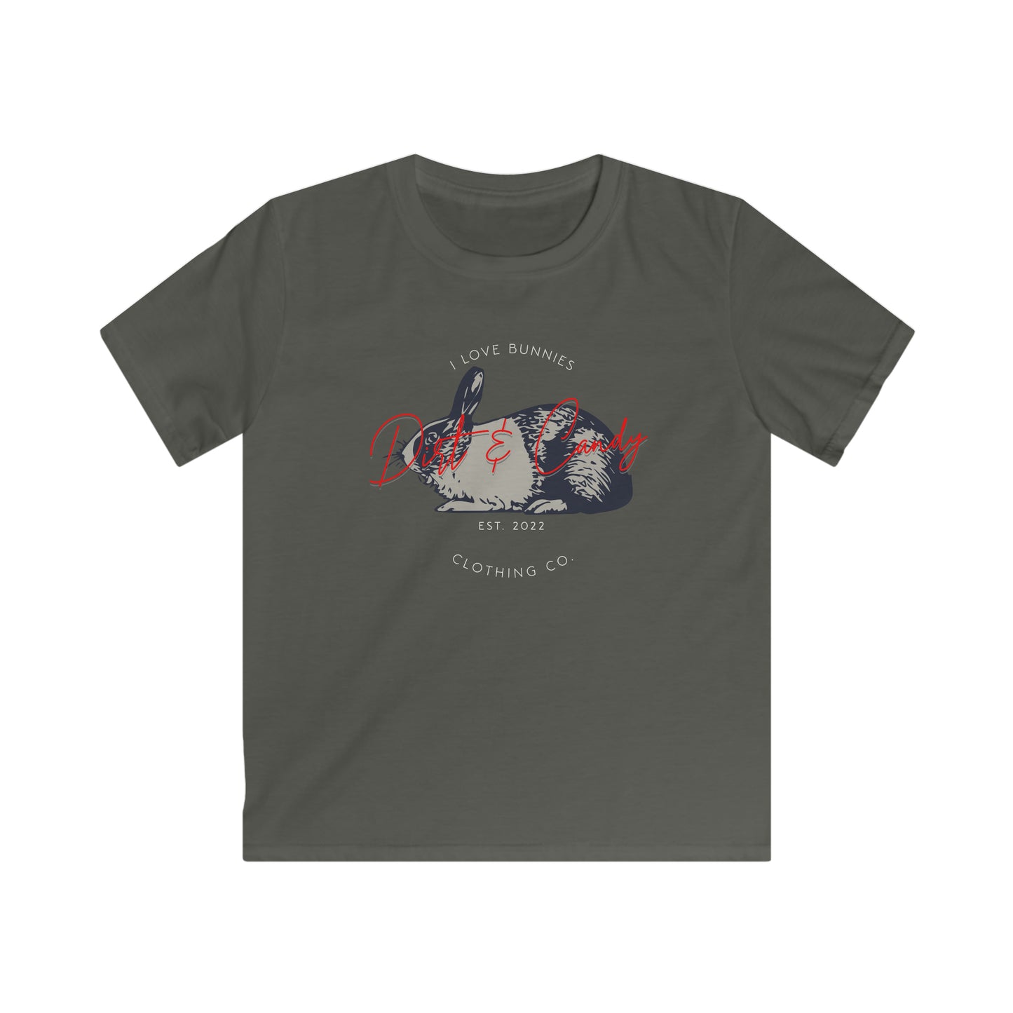 Bunny love: The perfect t-shirt for bunny and animal loving-kids.